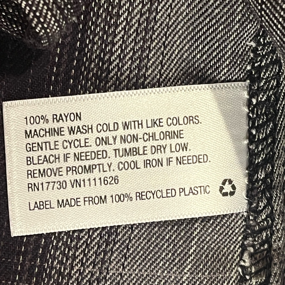 Ava & Viv plaid tunic button down shirt.  Size X black and gray tones - Picture 4 of 10